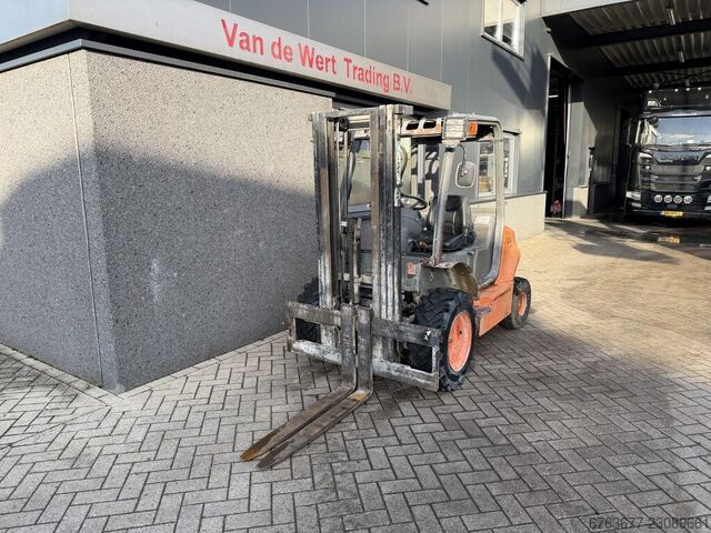  AUSA CH - 150 H Ruwterreinheftruck  Triplo 400 Freelift