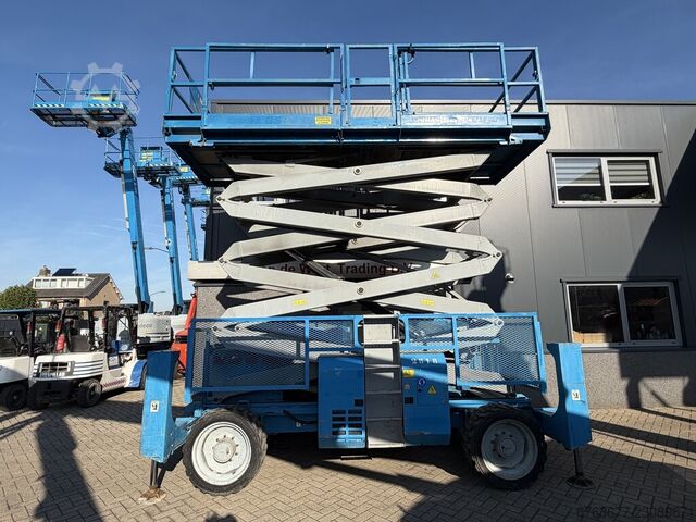  GENIE GS 4390 RT Schaarhoogwerker / Scissor Lift / Arbei
