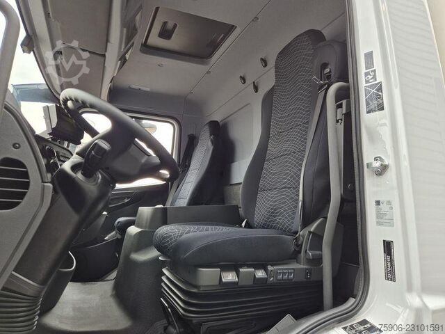  Mercedes-Benz Atego