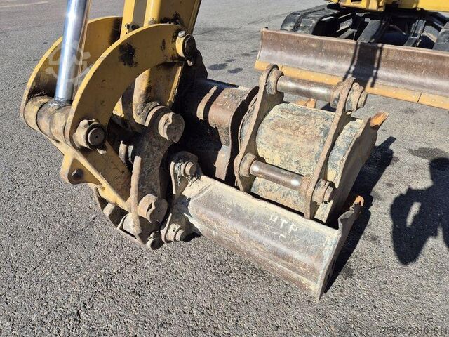  Caterpillar 305E2