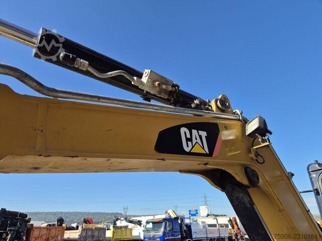 Caterpillar 305E2
