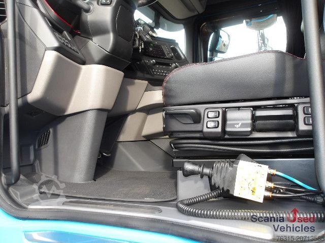 Standard tractor unit Scania S590 - 6x2/4 NB - V8 - FULL AIR - 70to ZGG mgl -