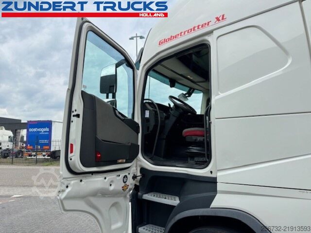 Standard-SZM Volvo FH 460 GLOBETROTTER XL, IPARCOOL,  2 TANKS, 2 BED