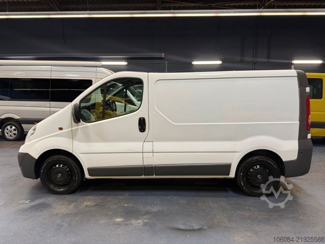 पैनल वैन OPEL Vivaro Kasten/Kombi L1H1 TÜV NEU 2.Hand