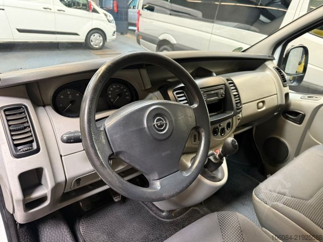 पैनल वैन OPEL Vivaro Kasten/Kombi L1H1 TÜV NEU 2.Hand