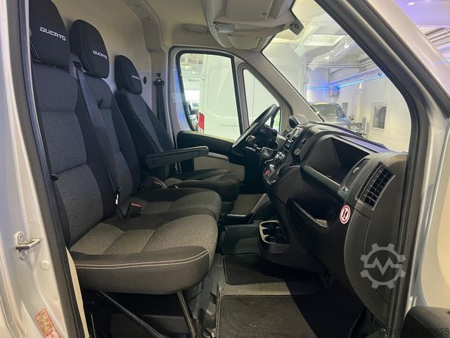 ऊंची छत वाली वैन FIAT Ducato 2,3 HDI Hoch+Lang*L2-H2*Garantie*1.Hand*