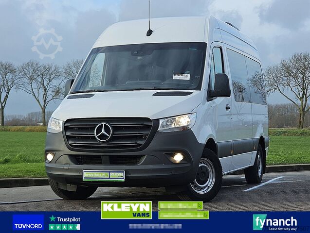 Passenger transportation MERCEDES-BENZ SPRINTER 317 L2H2 9-Pers + Lift !