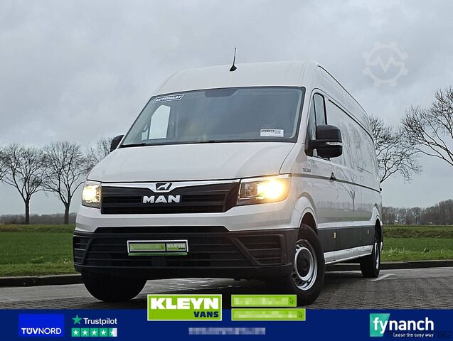 Stationvogn med højt tag M.A.N. TGE 3.140