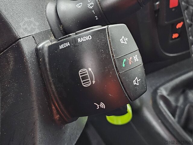 Station wagon con tetto alto RENAULT MASTER 2.3 DCI 130 L2H2