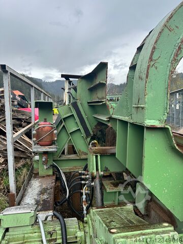 Acceptarea blocului de ridicare a palanului amortizat cu deflector  