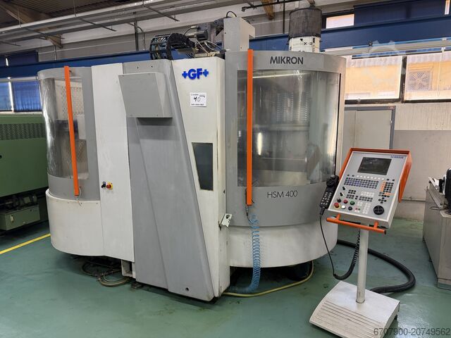 Universal-Bearbeitungszentrum Mikron HSM 400