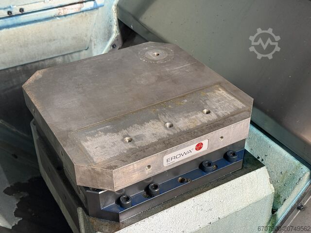 Universal-Bearbeitungszentrum Mikron HSM 400