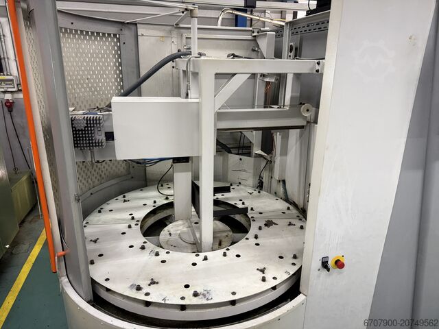 Universal-Bearbeitungszentrum Mikron HSM 400