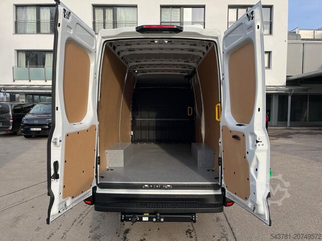 Минибус IVECO Daily 35S18HA8 V Automatik Fahrassist+LED+AHK
