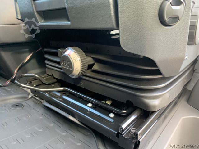 Pick-up dodávka VOLKSWAGEN Crafter 50/3,5Ton ALU PRITSCHE AHK  KLIMA TEMPOM