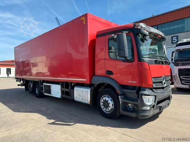 Koelwagen MERCEDES-BENZ ANTOS 2536 KÜHLKOFFER / LBW / CARRIER / 9,00M /