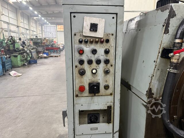 Generadora de engranajes cónicos rectos STANKOIMPORT 5S267P