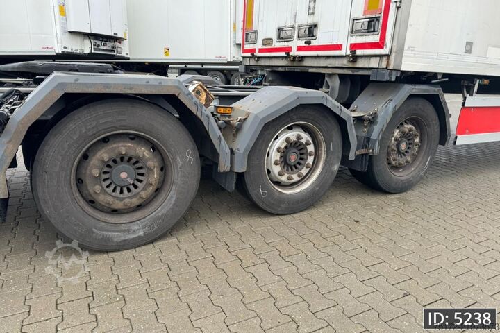 Koffer Jumbo DO 270 / LZV Slider / Lift axle