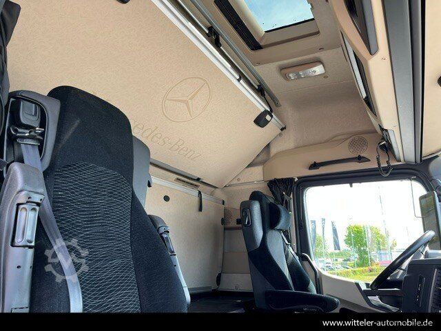 Cabeza tractora MERCEDES-BENZ Actros 1851 LS HAD 4x4 Retarder+Xenon+Hydraulik