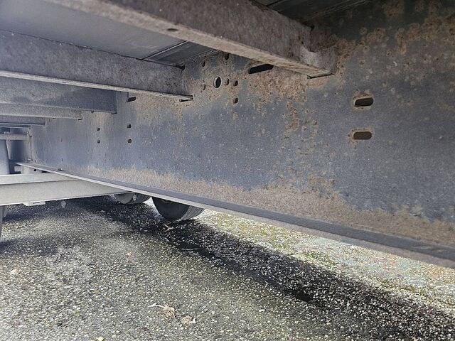 Rennandi presenningar KOGEL S24