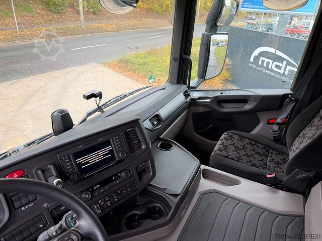 Camion benne SCANIA 460 G XT 8x4 MEILLER Kipper Bordmatik