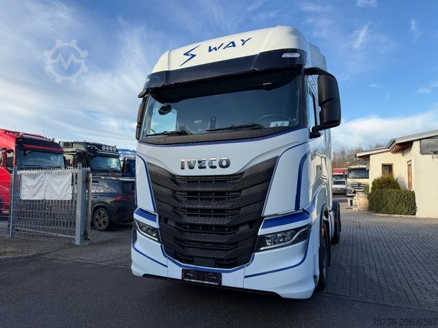 Tractora standard IVECO S-Way 480/Intarder/2xTank/Navi/Spoiler