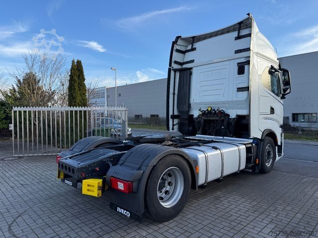 Tractora standard IVECO S-Way 480/Intarder/2xTank/Navi/Spoiler