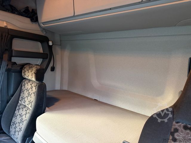 Standard SZM SCANIA R500 /Retarder/Kompressor/ADR Gefahrgut/VOLLLUFT