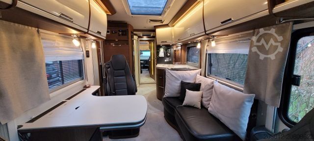 Integriertes Wohnmobil NIESMANN+BISCHOFF Flair 880 BE