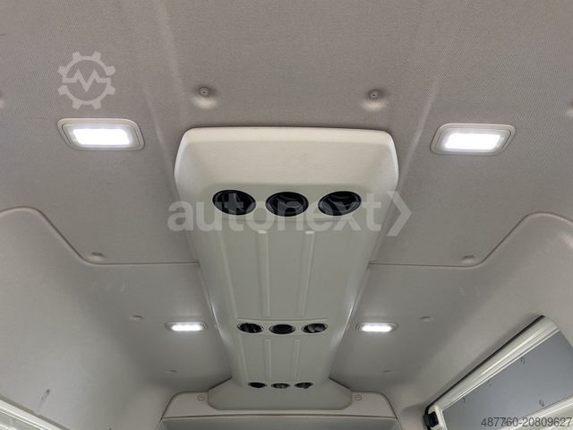 미니버스 VOLKSWAGEN Crafter DSG *4MOTION* DACHKLIMA+8-SITZE+ROLLSTUH