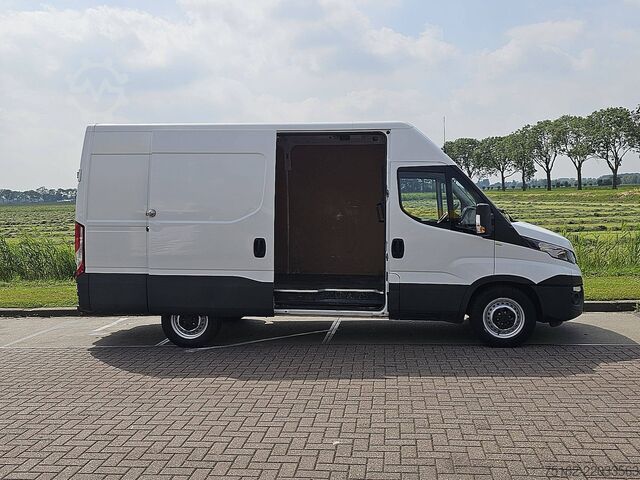 High-roof van IVECO DAILY 35S14       L2H2 Automaat Euro6