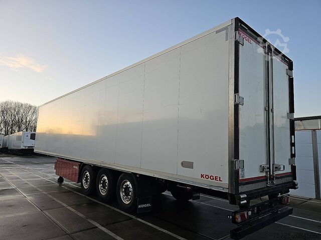 Kühl-/Tiefkühltransport KOGEL S24