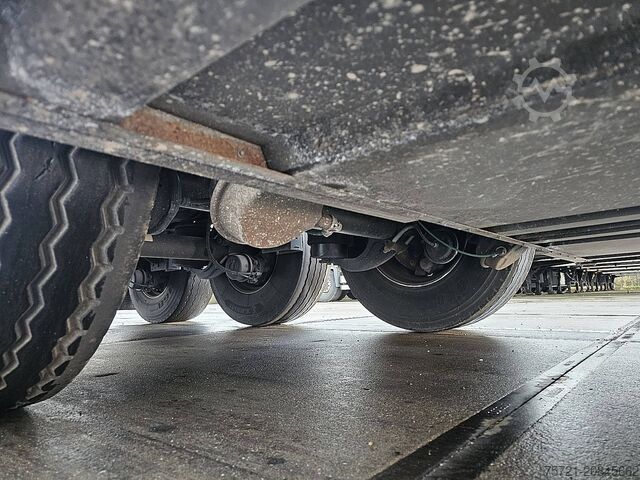 Kühl-/Tiefkühltransport KOGEL S24