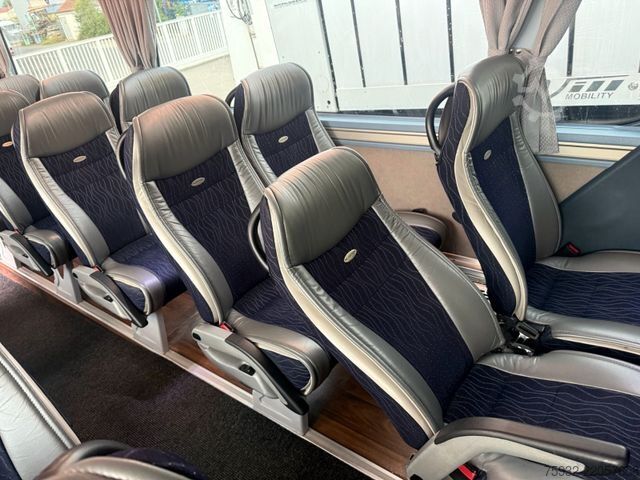 Xe khách du lịch NEOPLAN Starliner C  P 11 II P 11  371 KW
