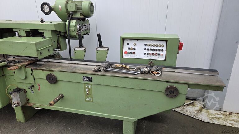 Machine à tailler Weinig PFA 17 N