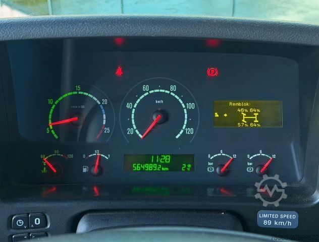 Kassabíll SCANIA P230 EURO 3 AIRCO MANUAL GEARBOX VAN BEURDEN ISO