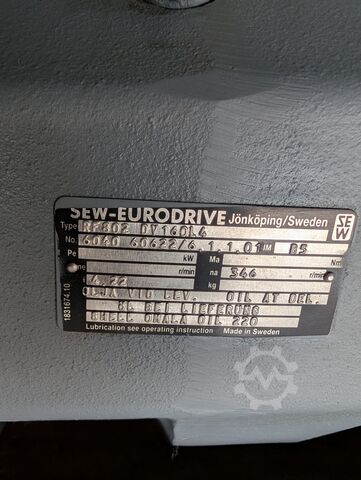 Växelmotor SEW-EURODRIVE RF802 DV160L4