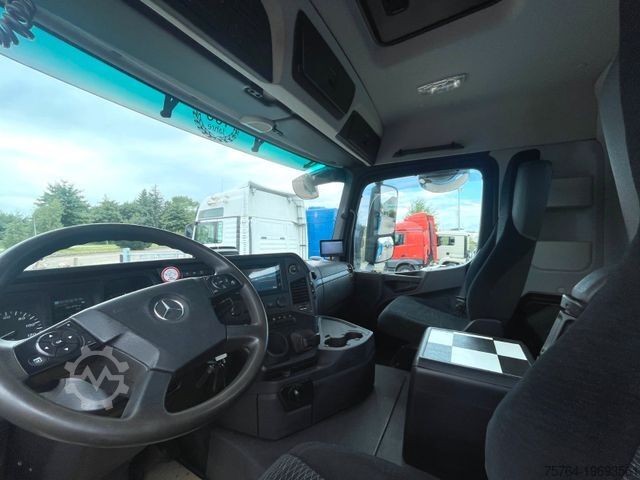 Тристранен самосвал MERCEDES-BENZ 2643 /6x6H ALLRAD/Meiller/Bordmatik/Schneeplatte