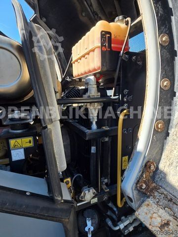 Колісний навантажувач CATERPILLAR 950M