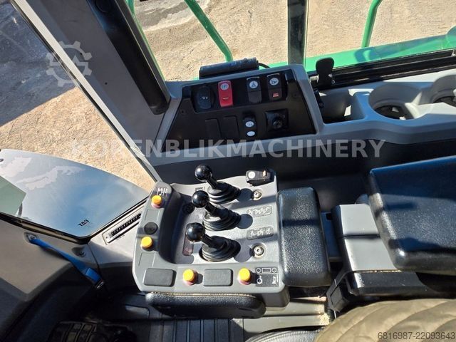Колісний навантажувач CATERPILLAR 950M