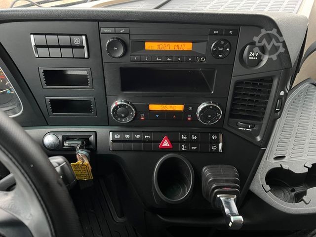 Cabeza tractora de gran volumen MERCEDES-BENZ Actros 1845 Euro6 4x2 Voll-Luft