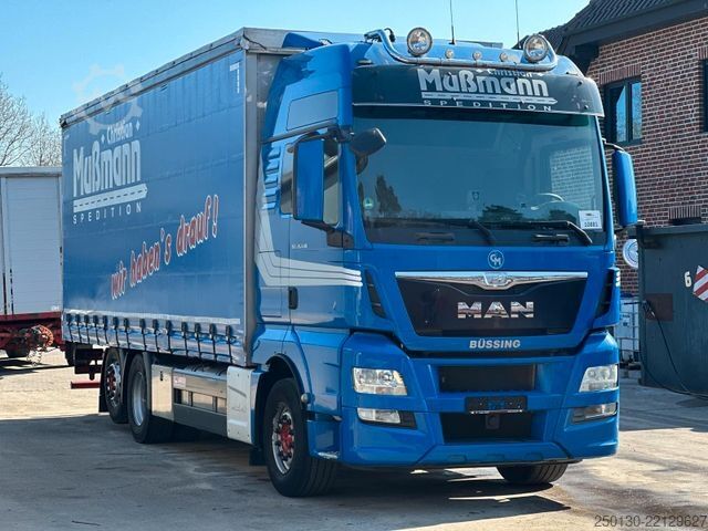 Camión plataforma con toldo MAN TGX 26.440 6x2 BL Plane & Retarder /EDSCHA