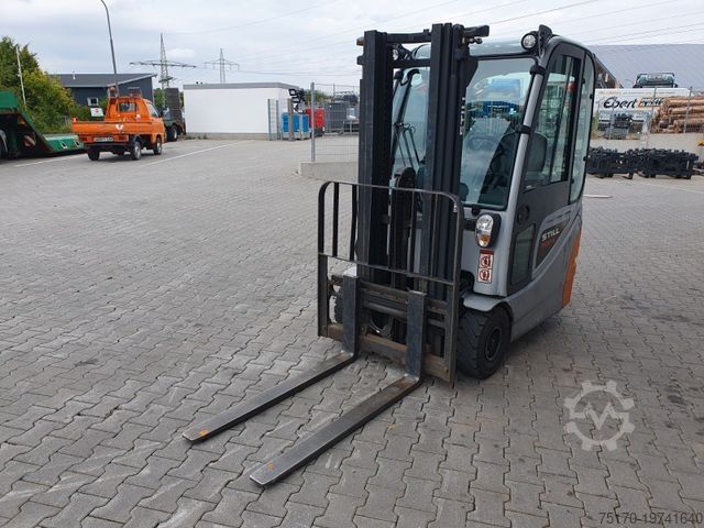 Voorlader vorkheftruck STILL RX 20-14 / Triplex: 4,3m / nur 2.328h / SS