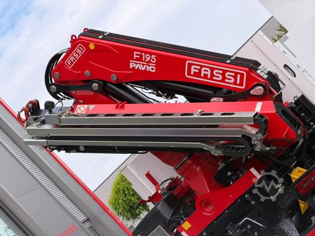 Laadimisplatvorm MAN TGX 26.520 6x2-4 BL Baustoff-Pritsche FASSI F19...