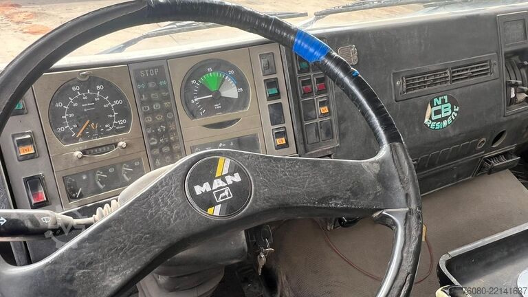 3-smjerni kiper MAN 32.372 (13T AXLES / LAMES / GRAND PONT / BIG AX...