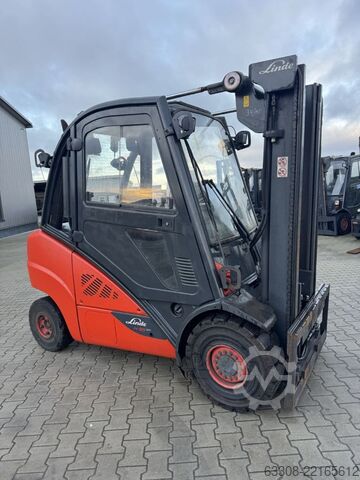 Empilhadeira diesel Linde H35D-02