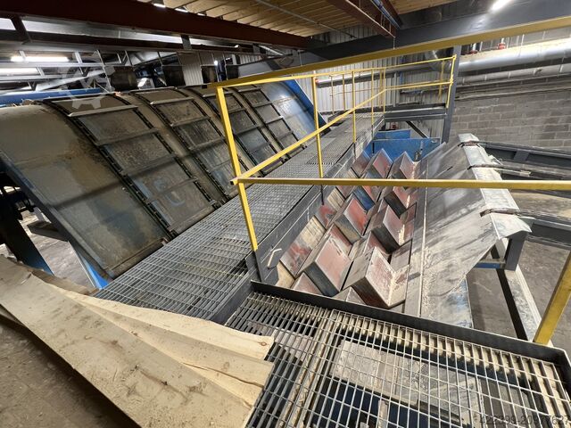 Kompletna pilana (stacionarna) Söderhamn Eriksson Customill