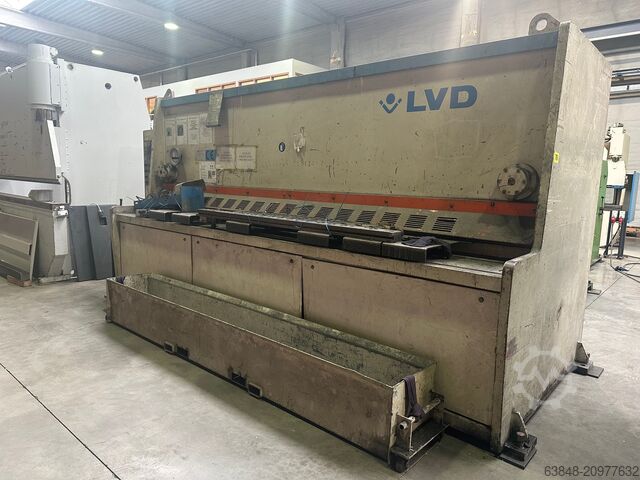 Cizalla guillotina hidráulica LVD HST-C 31/16