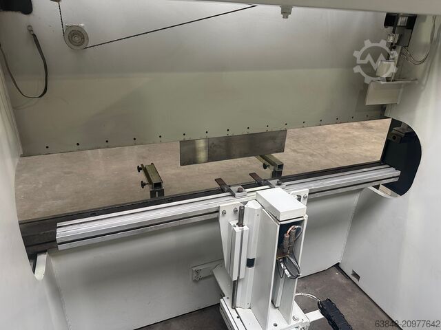 Máy chấn tôn LVD PPEB EQ 80/25