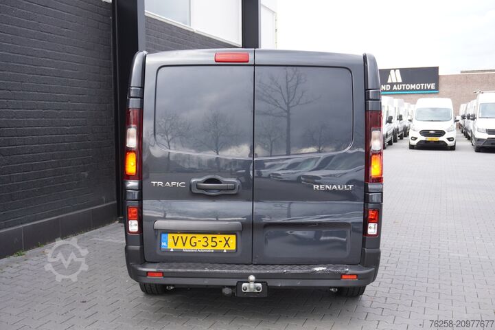 パネルバン Renault Trafic 2.0 dCi L2 EURO 6 - Airco- Navi - Cruise...